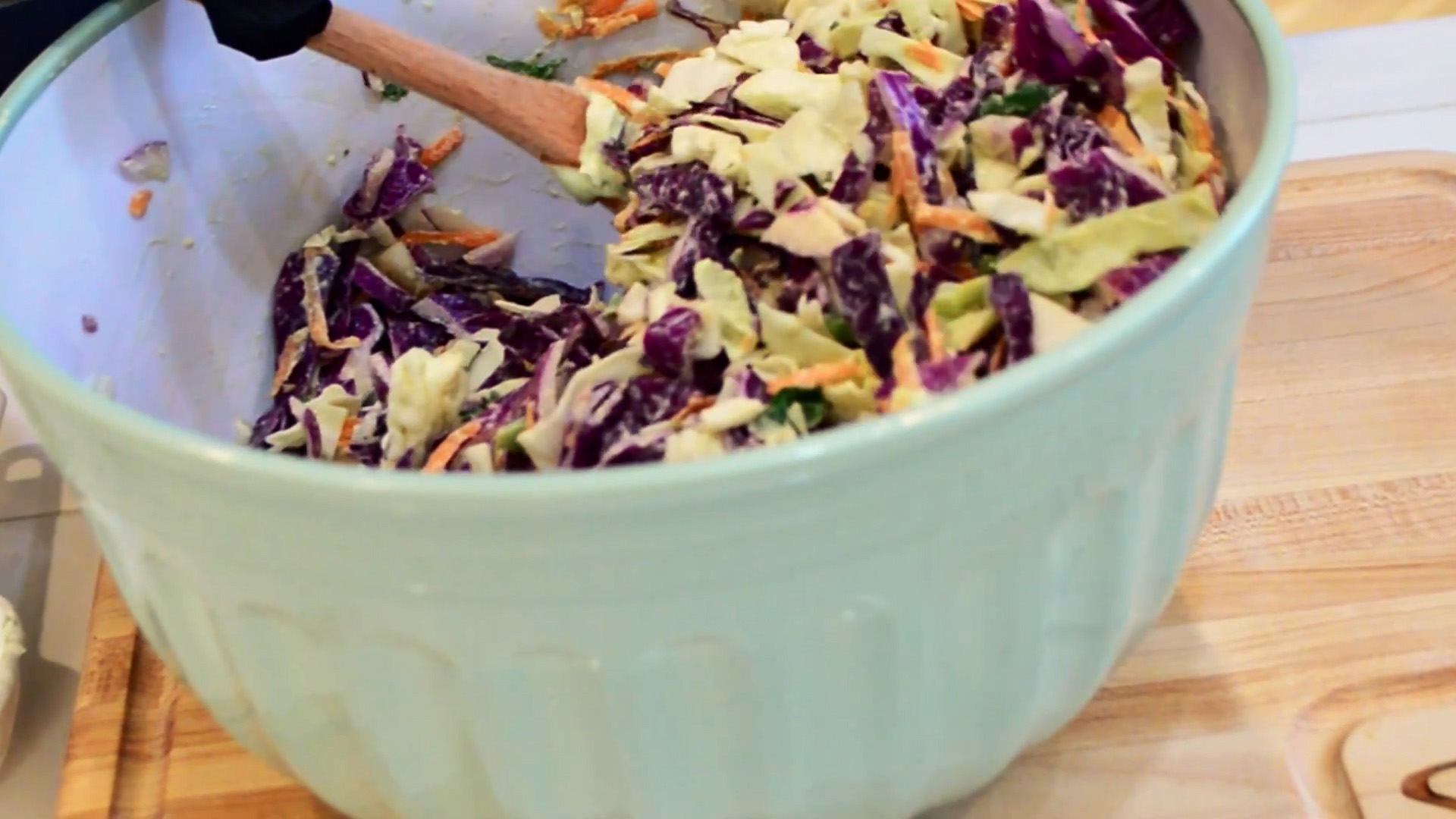 steve cooks stuff avocado crema vinaigrette coleslaw final mix