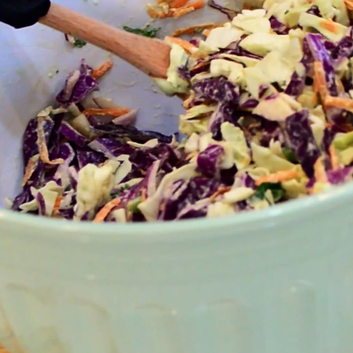 steve cooks stuff avocado crema vinaigrette coleslaw final mixed